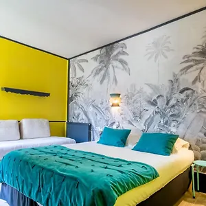 Otel Nouvel Paris